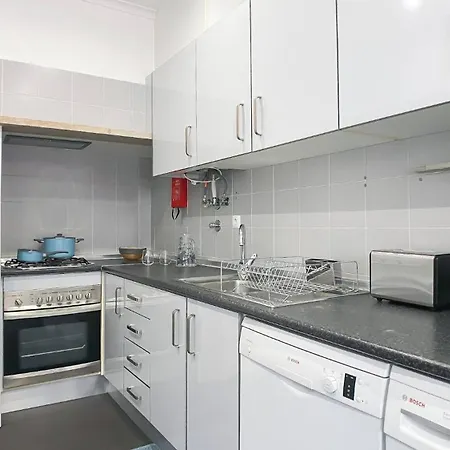 Апартаменты Uptown Stylish Лиссабон